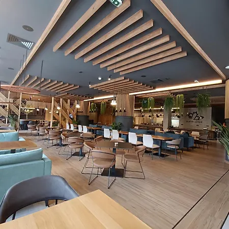 Zlatni Javor 401 Apartmán Jahorina