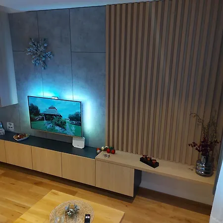 Zlatni Javor 401 Apartmán