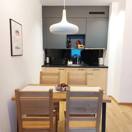 Zlatni Javor 401 Apartmán *